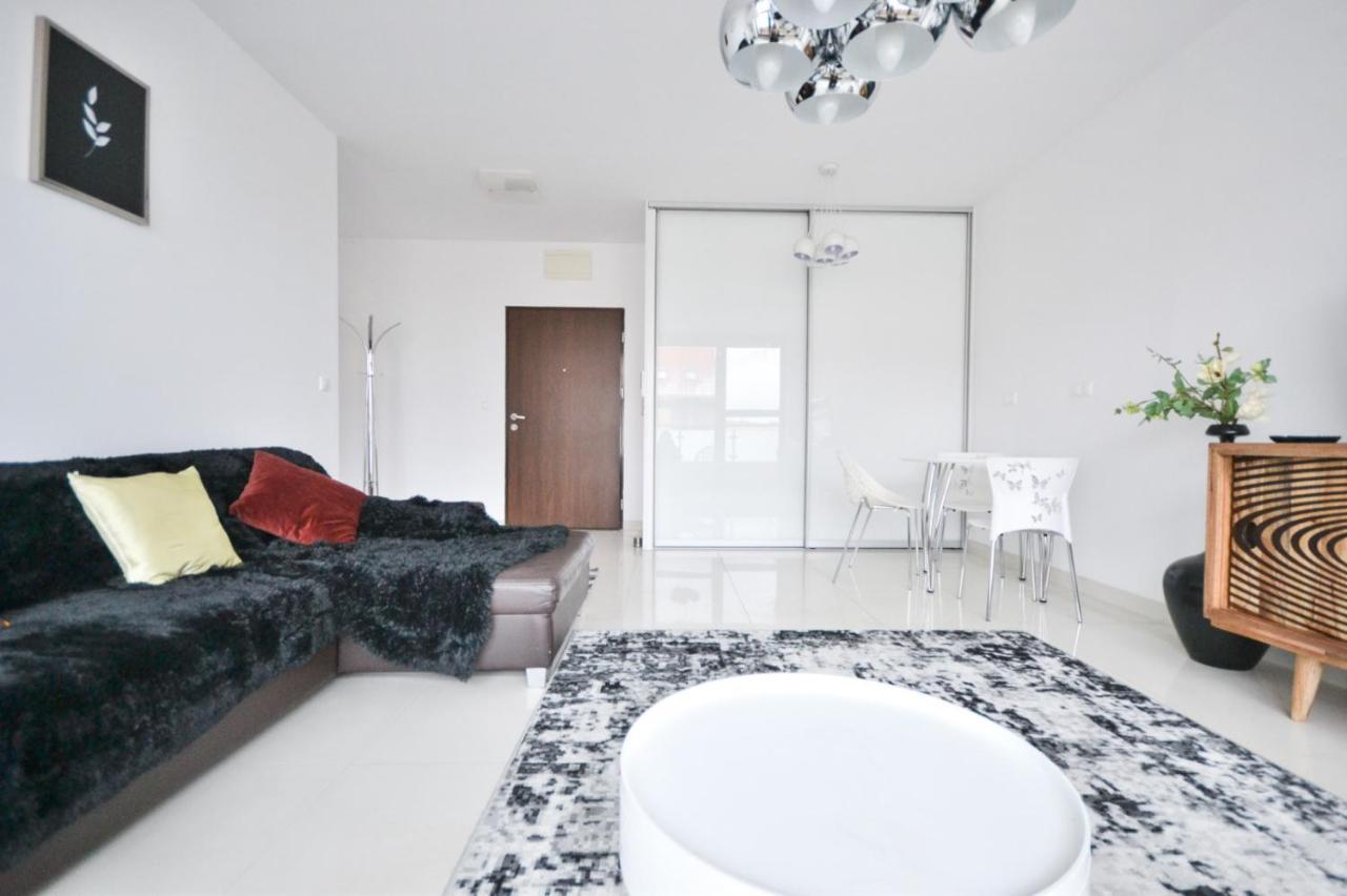 Apartament Kazimierza Wielkiego 5 Apartment Poznan Exterior photo